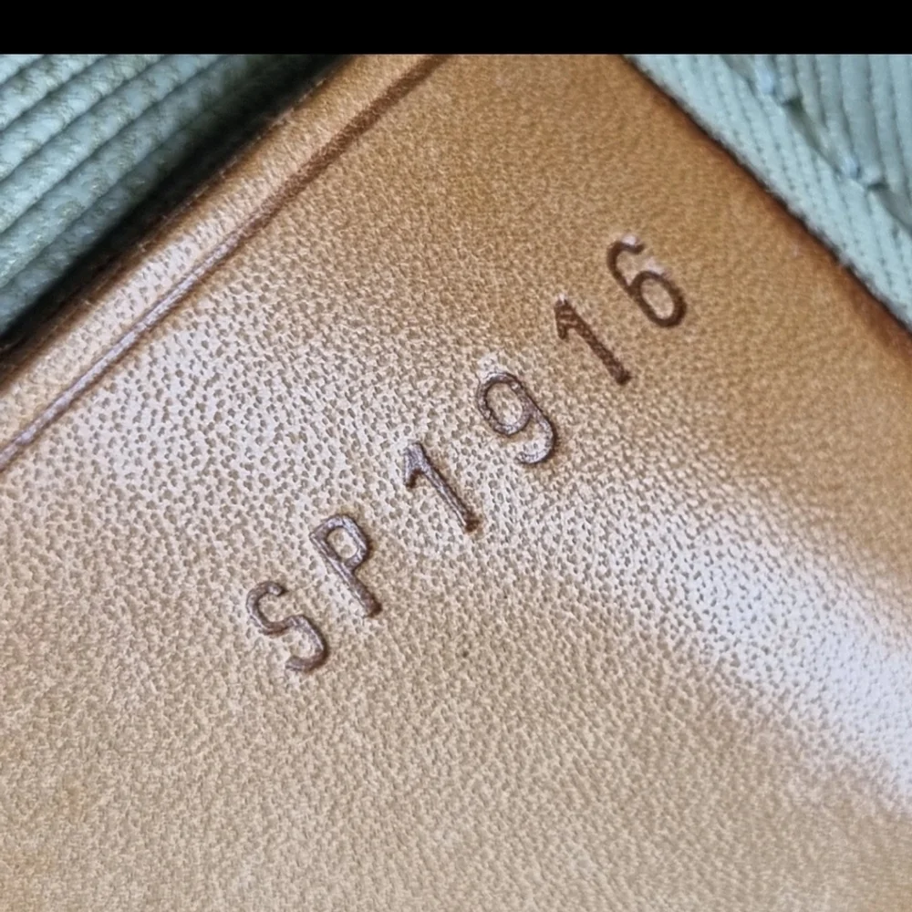 Louis Vuitton perfect pre piece